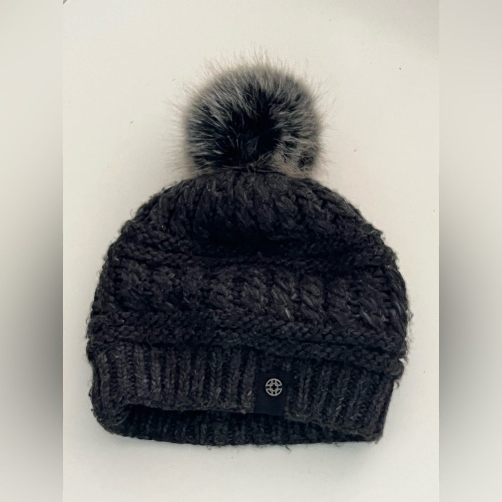 Black Knit Touque with Pom Pom
